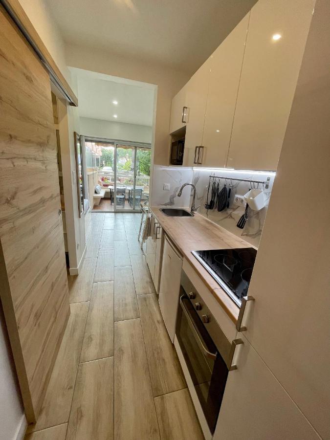 Superbe Studio Avec Terrasse Proximite Plage Saint-Mandrier-sur-Mer Exterior photo