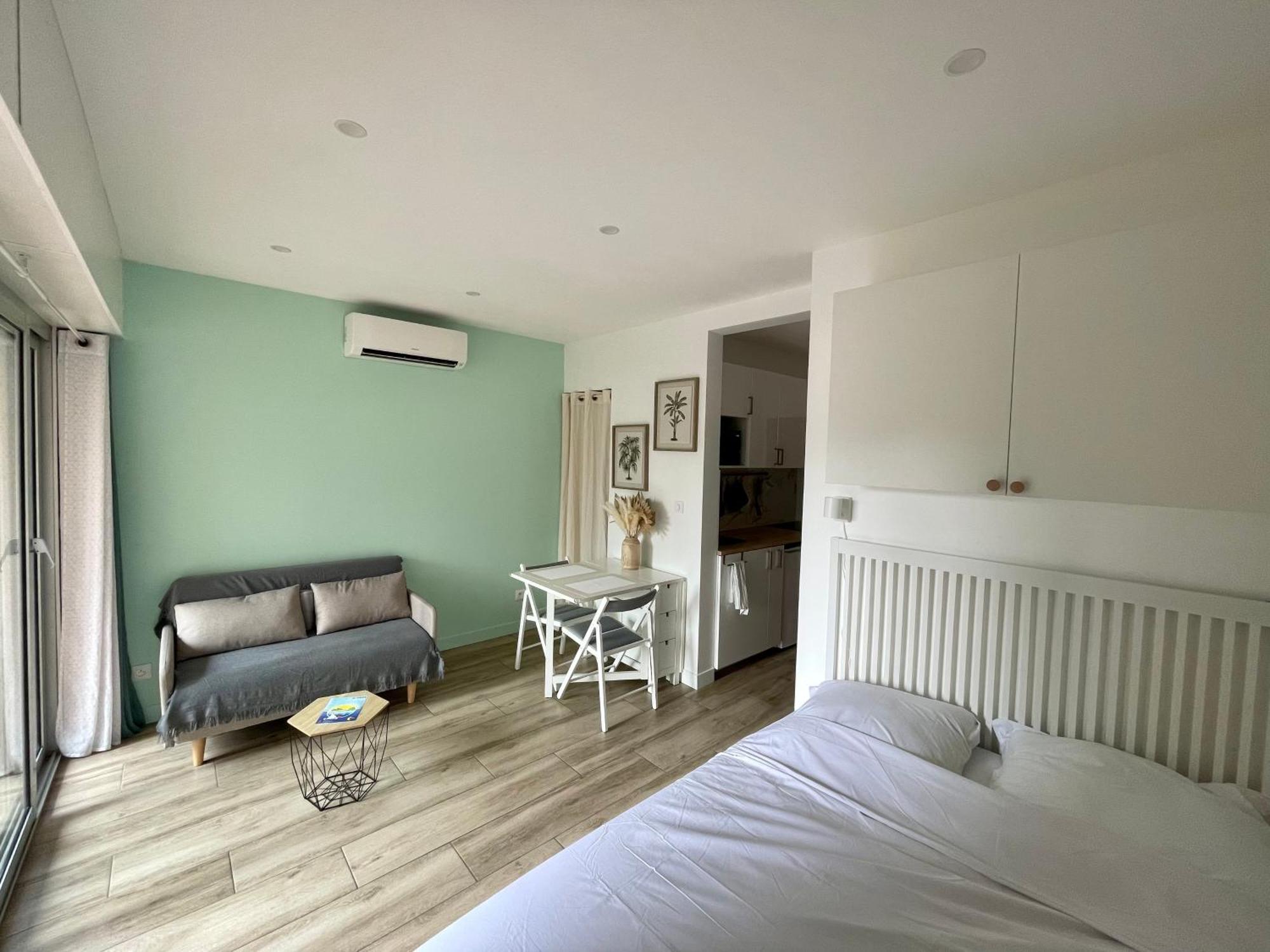 Superbe Studio Avec Terrasse Proximite Plage Saint-Mandrier-sur-Mer Exterior photo
